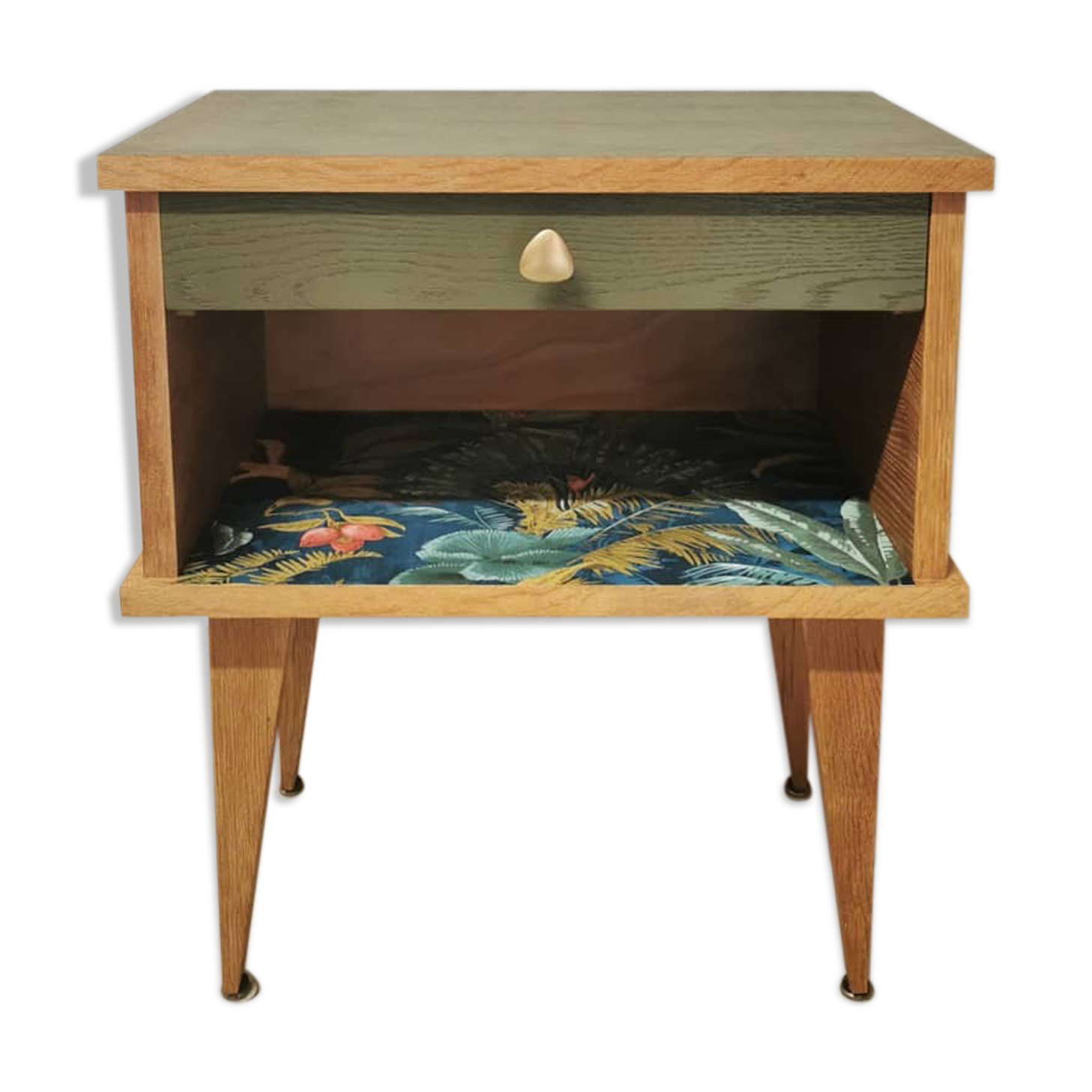 Vintage bedside compass feet