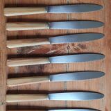 Set of 9 bakelite knives