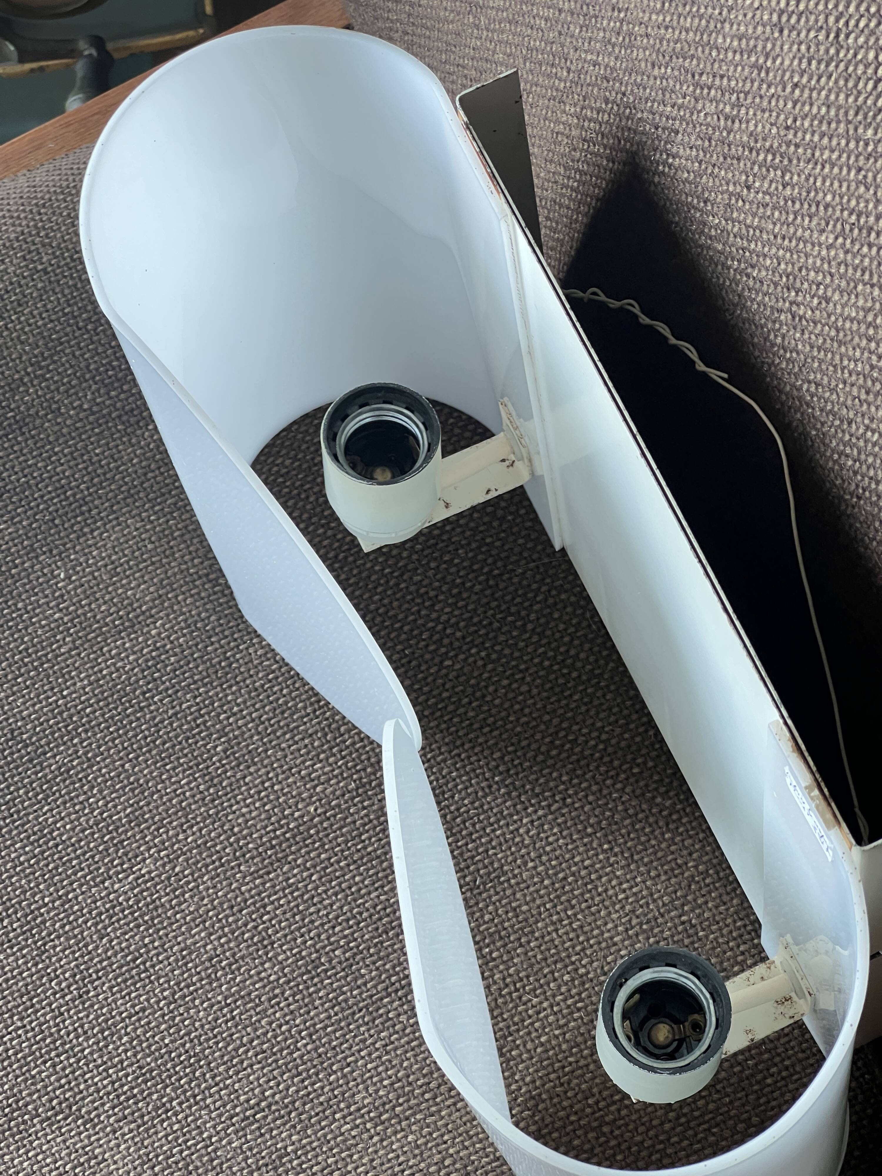 White Foglio Wall Light