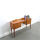 Side table met lades en messing details uit Zweden, kinder bureau