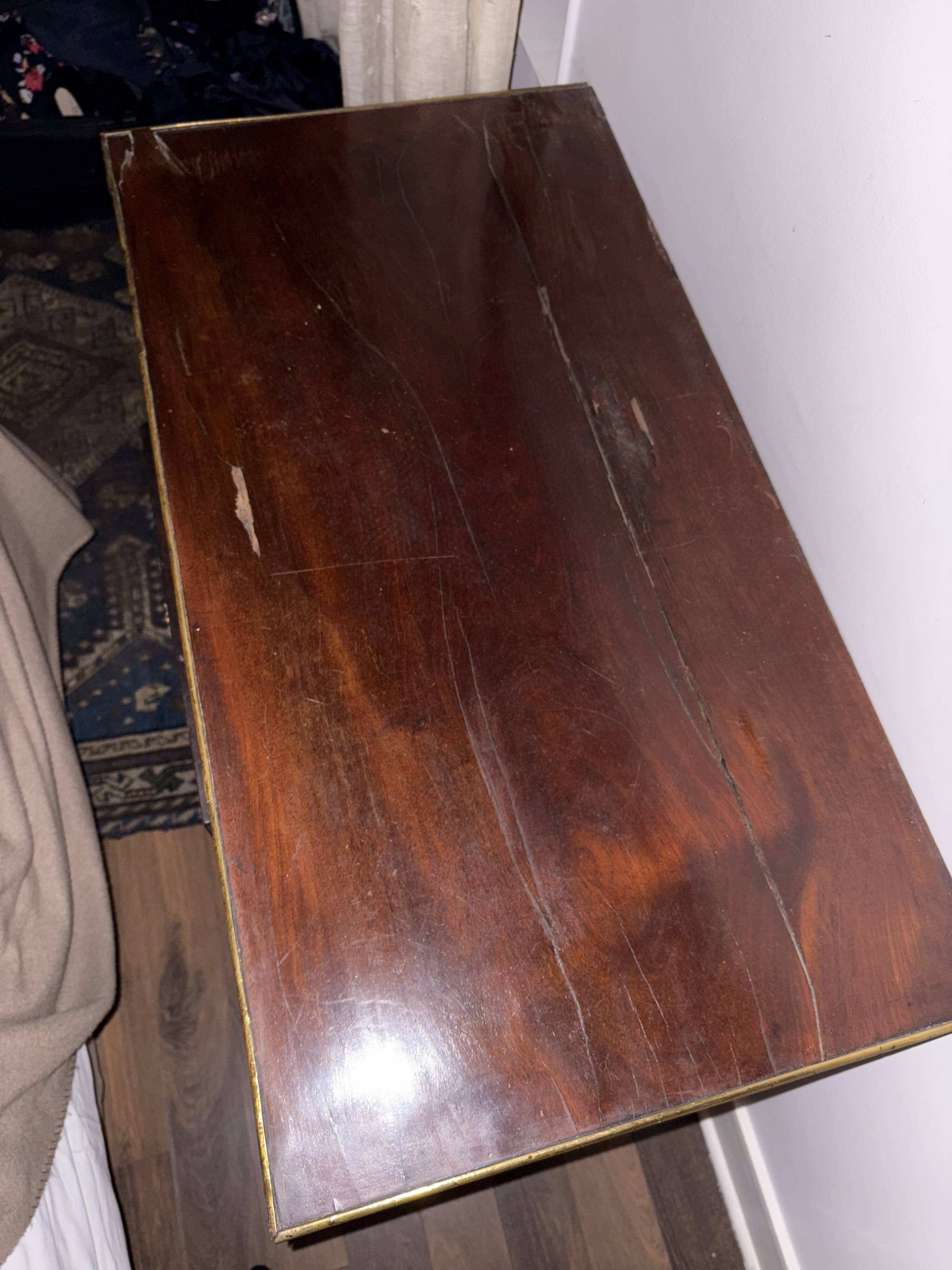 Louis XVI hairdresser