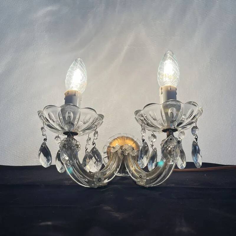 Pair of wall lights with pendants