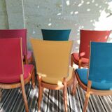 Lot of 6 wooden and fabrics chairs