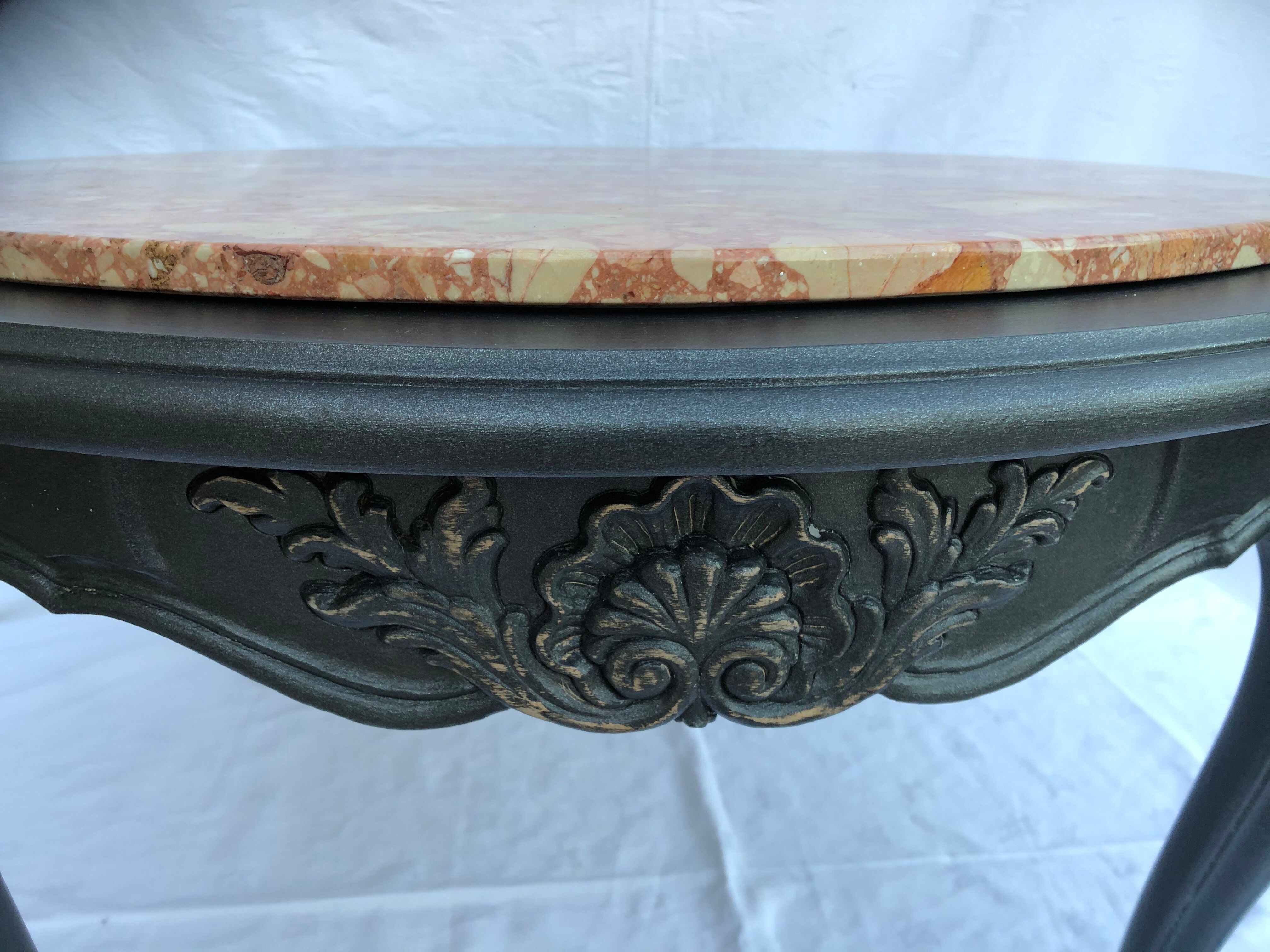 Coffee table with marble top breach