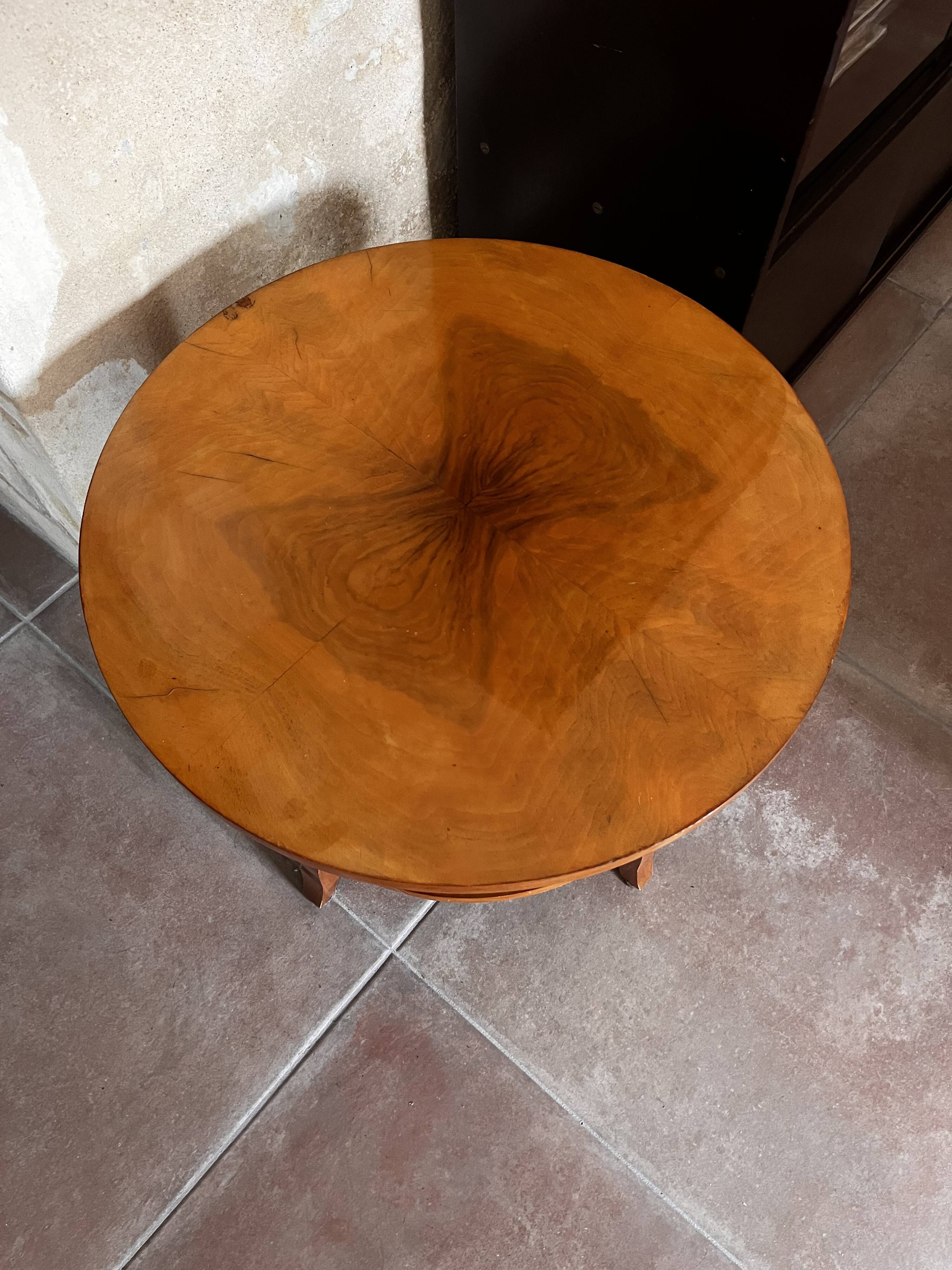 Pedestal table, coffee table from the 60s