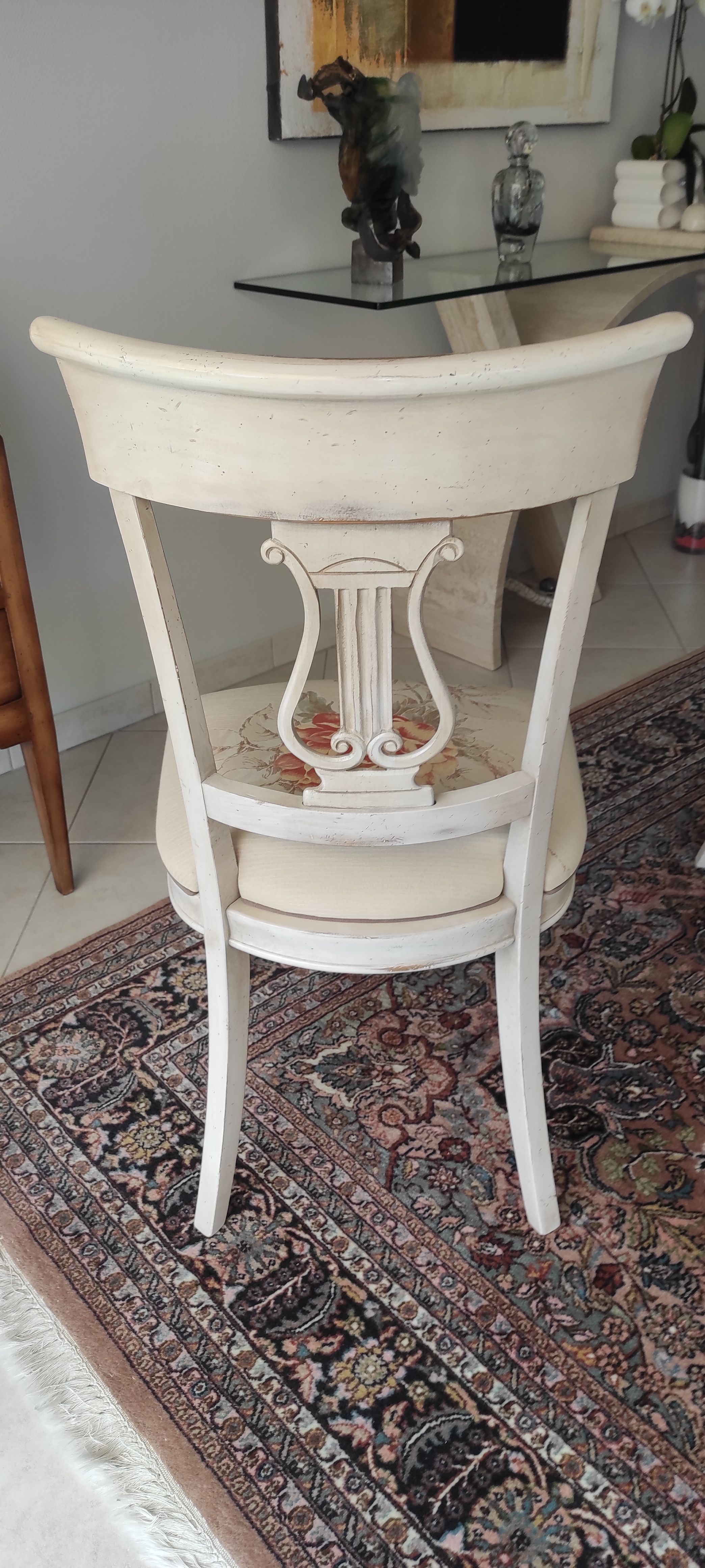 6 contemporary chairs for dining room.