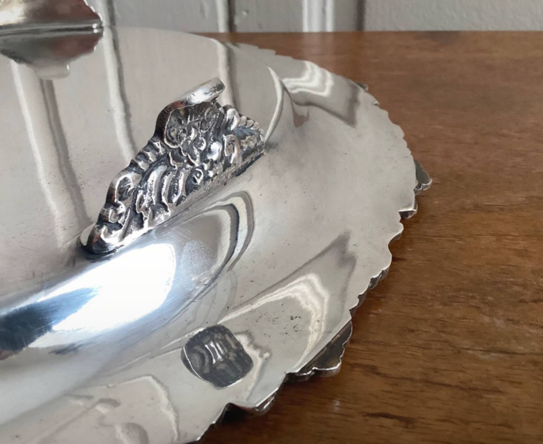 Silver-plated tripod serving dish