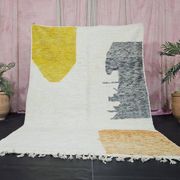 Large handmade traditional Berber rug 3/4 m