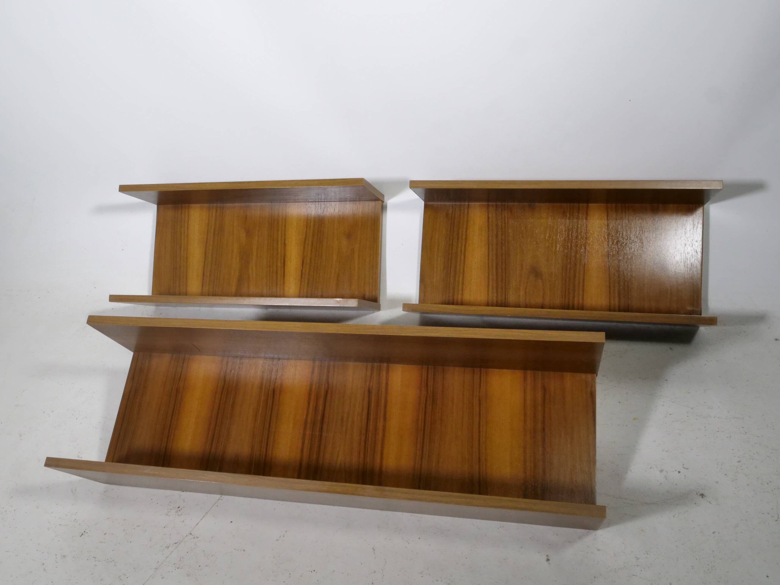 Three Wall Shelves in Renz Style