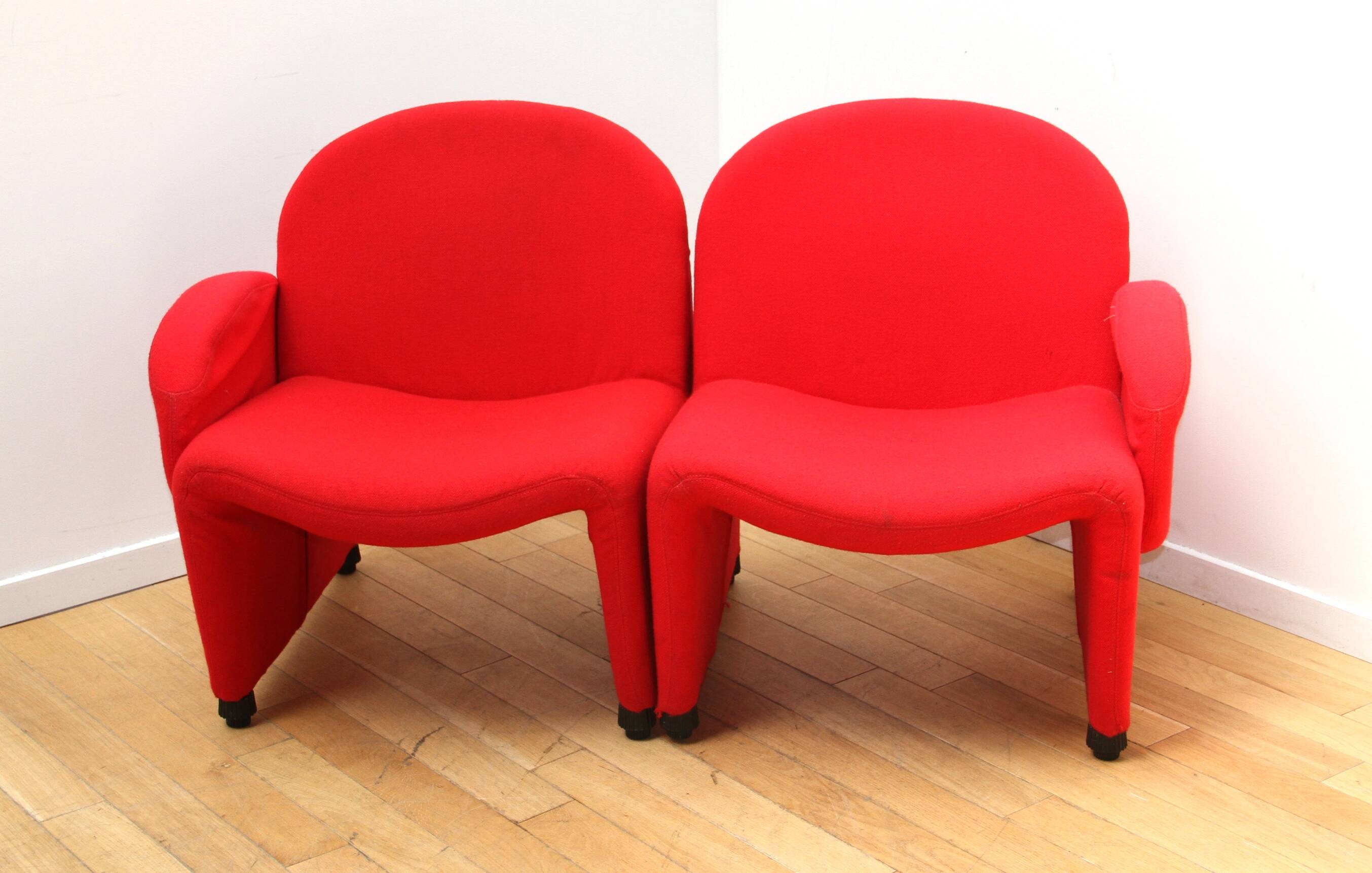 Pair of Confidenta armchairs, Sitland