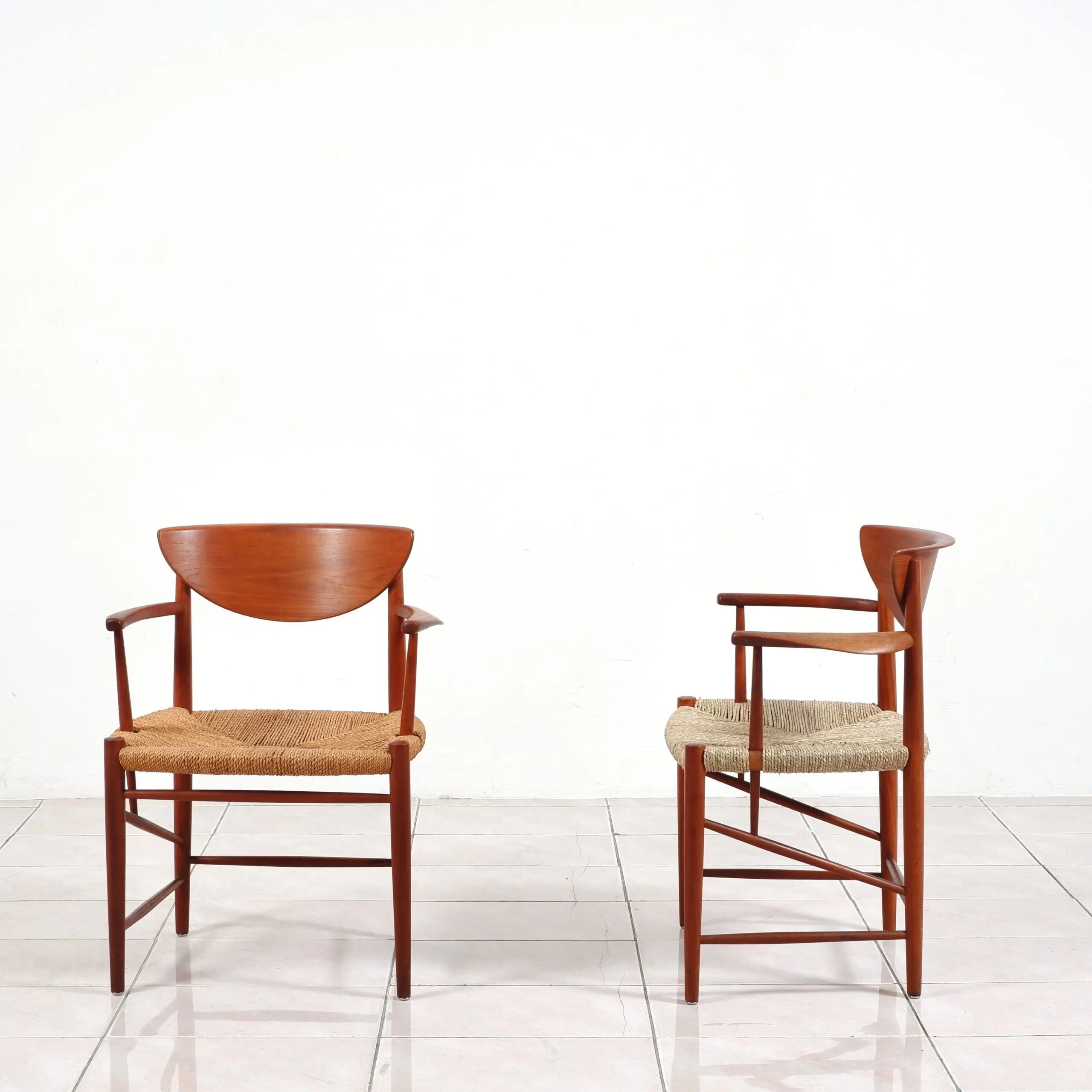 Set of model '317' & '316' by Hvidt & Molgaard-Nielsen for Søborg, fresh weaving
