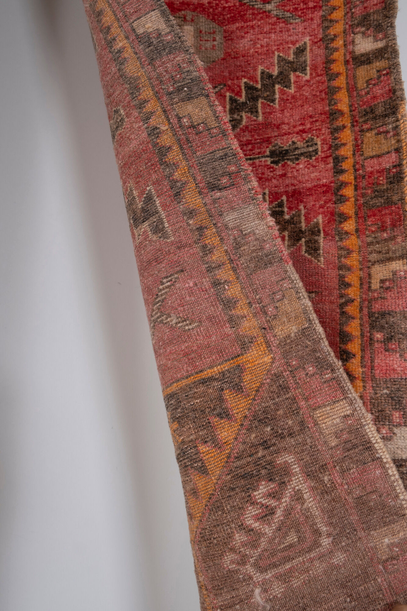 Set of 2 piece hand knotted oriental turkish area rugs 48 x 108 - 50 x 110 cm