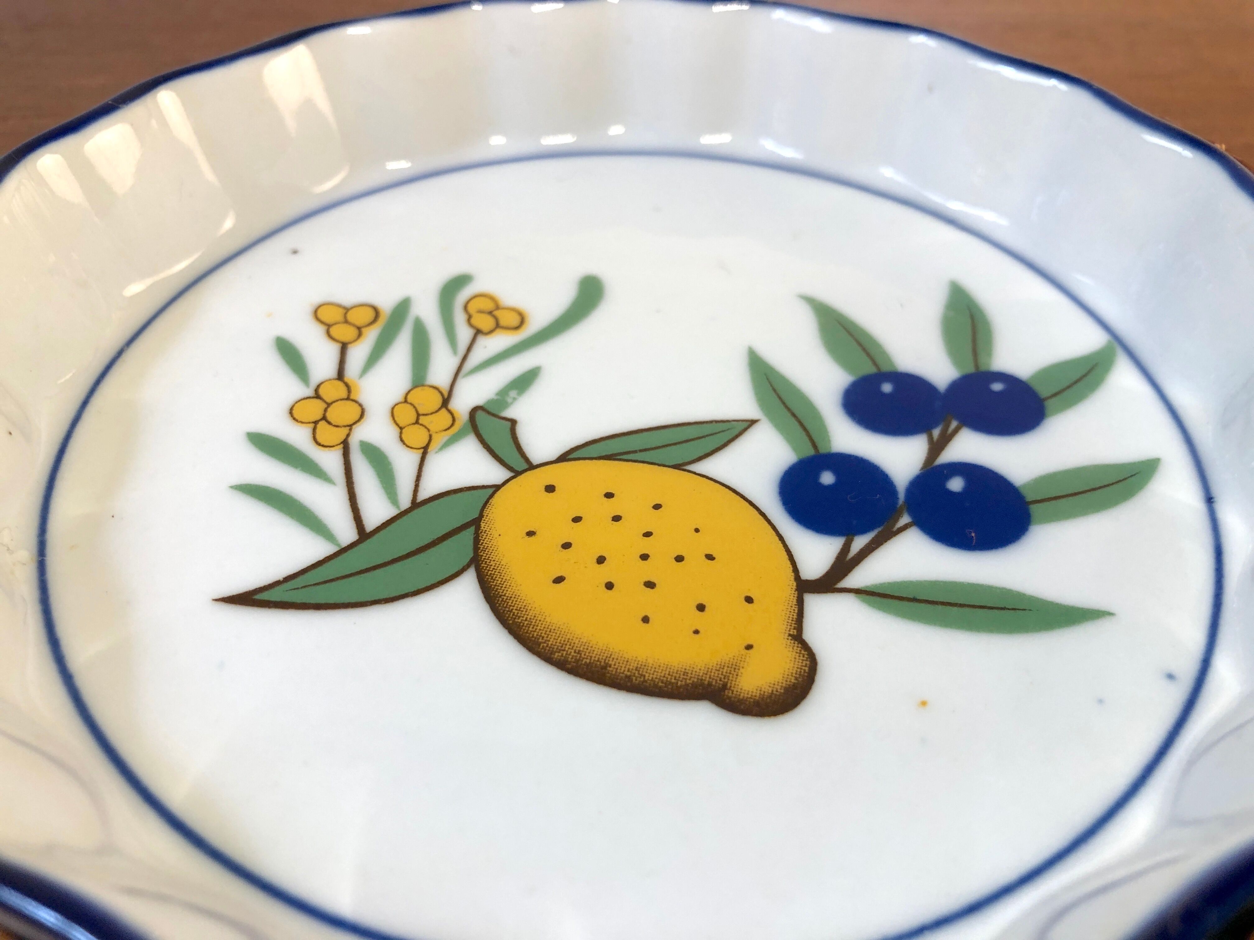 Vintage pie mold and wicker pan