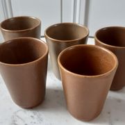 Lot de 5 verres en grès Digoin années 60-70