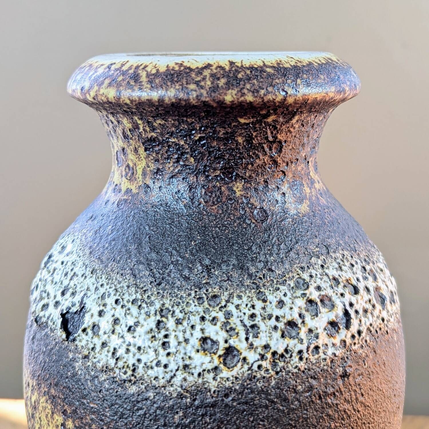 Scheurich West Germany Vase 293-27 or 298-27, Fat Lava vintage