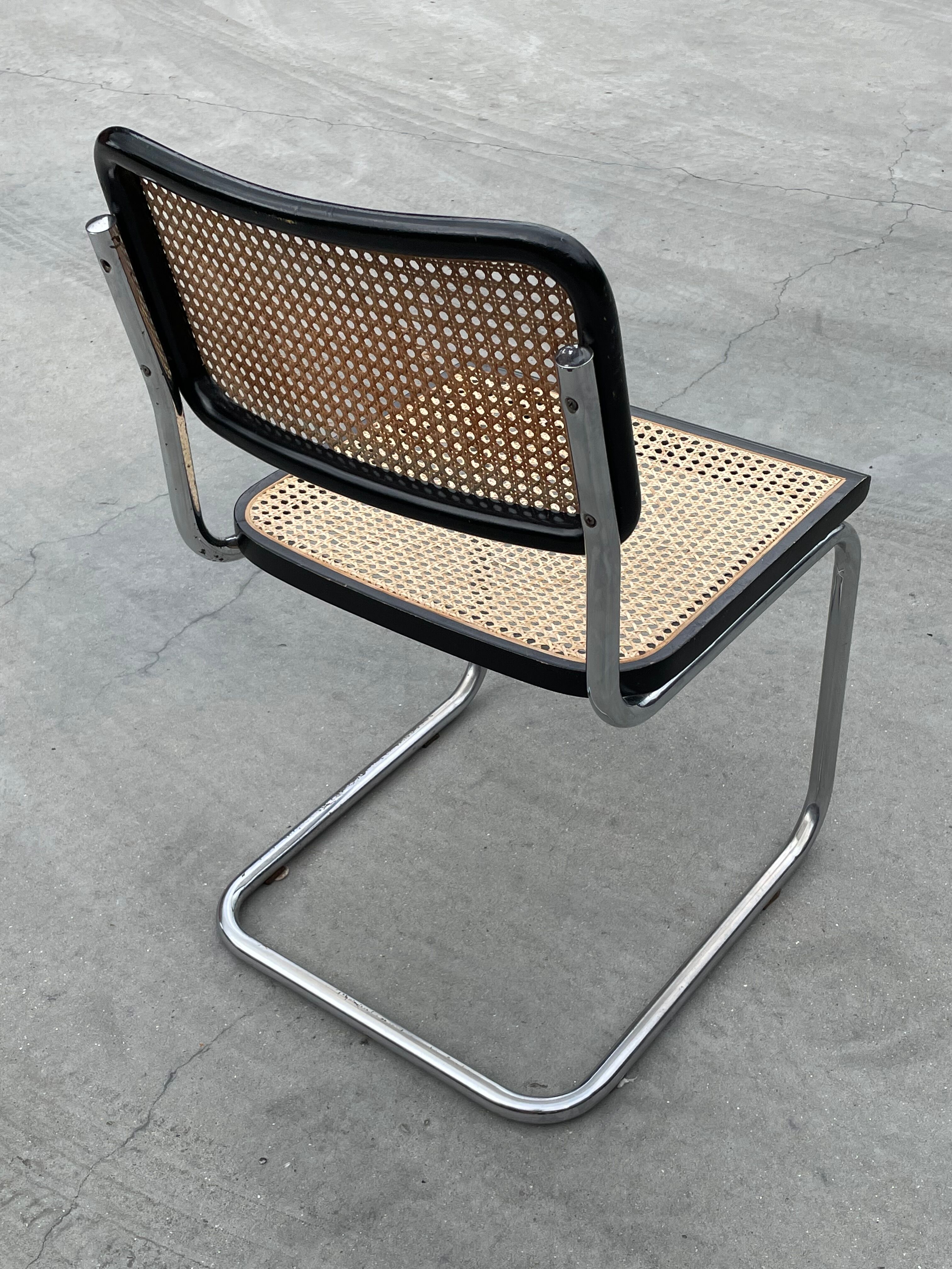 Cesca design chair b32 model