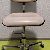 Vintage office chair 1970