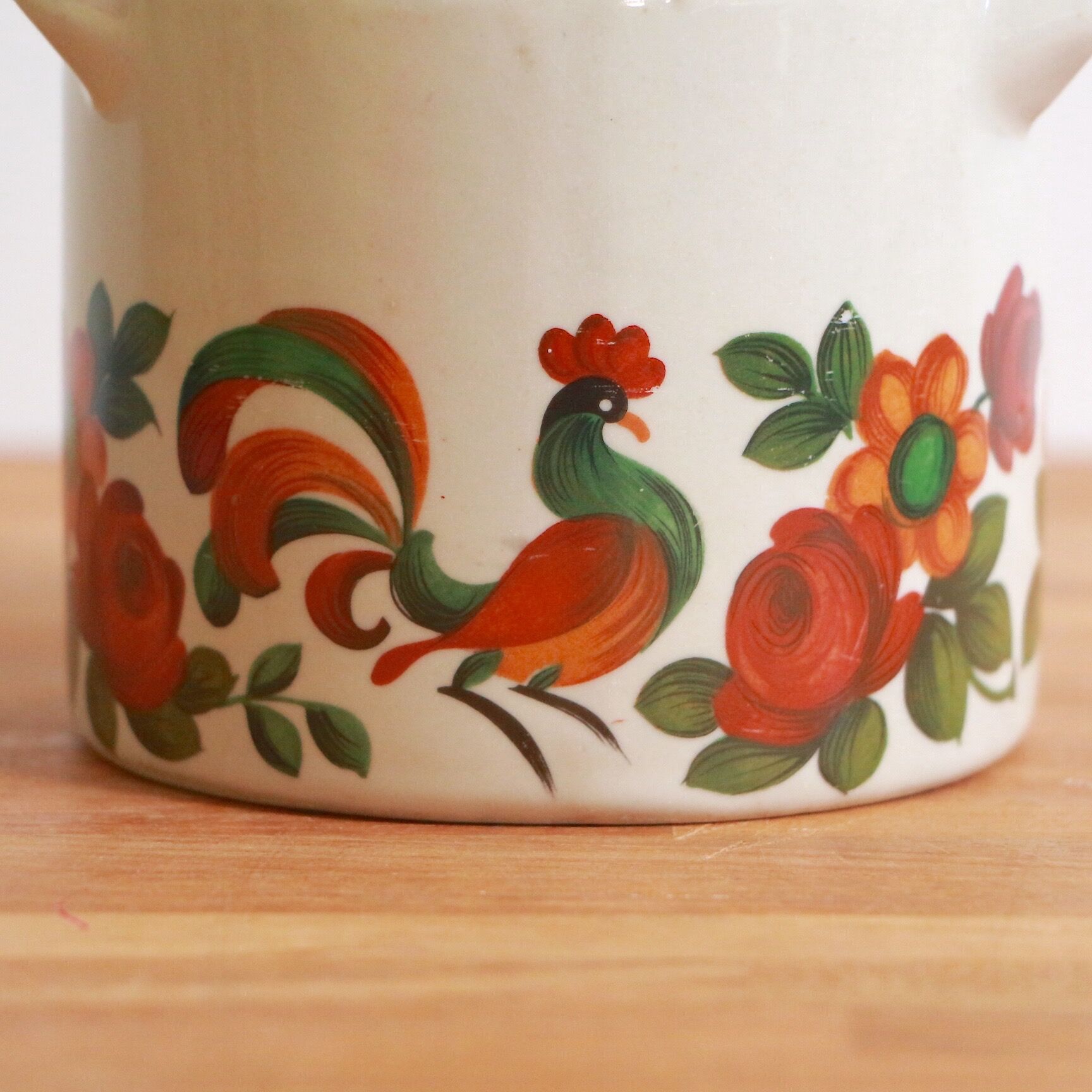 Pot décor coq et fleurs