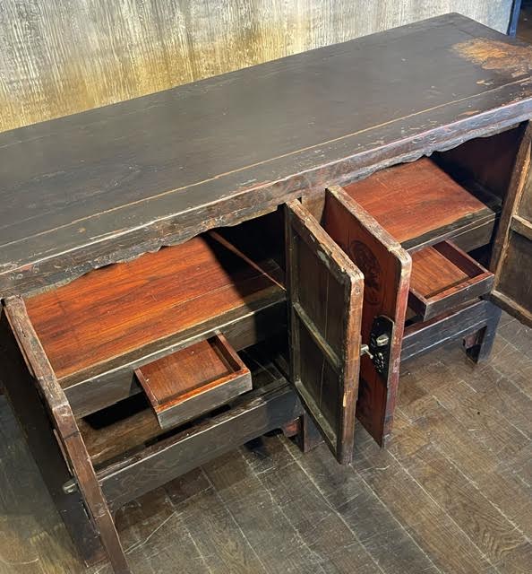 Antique Chinese buffet with 4 doors