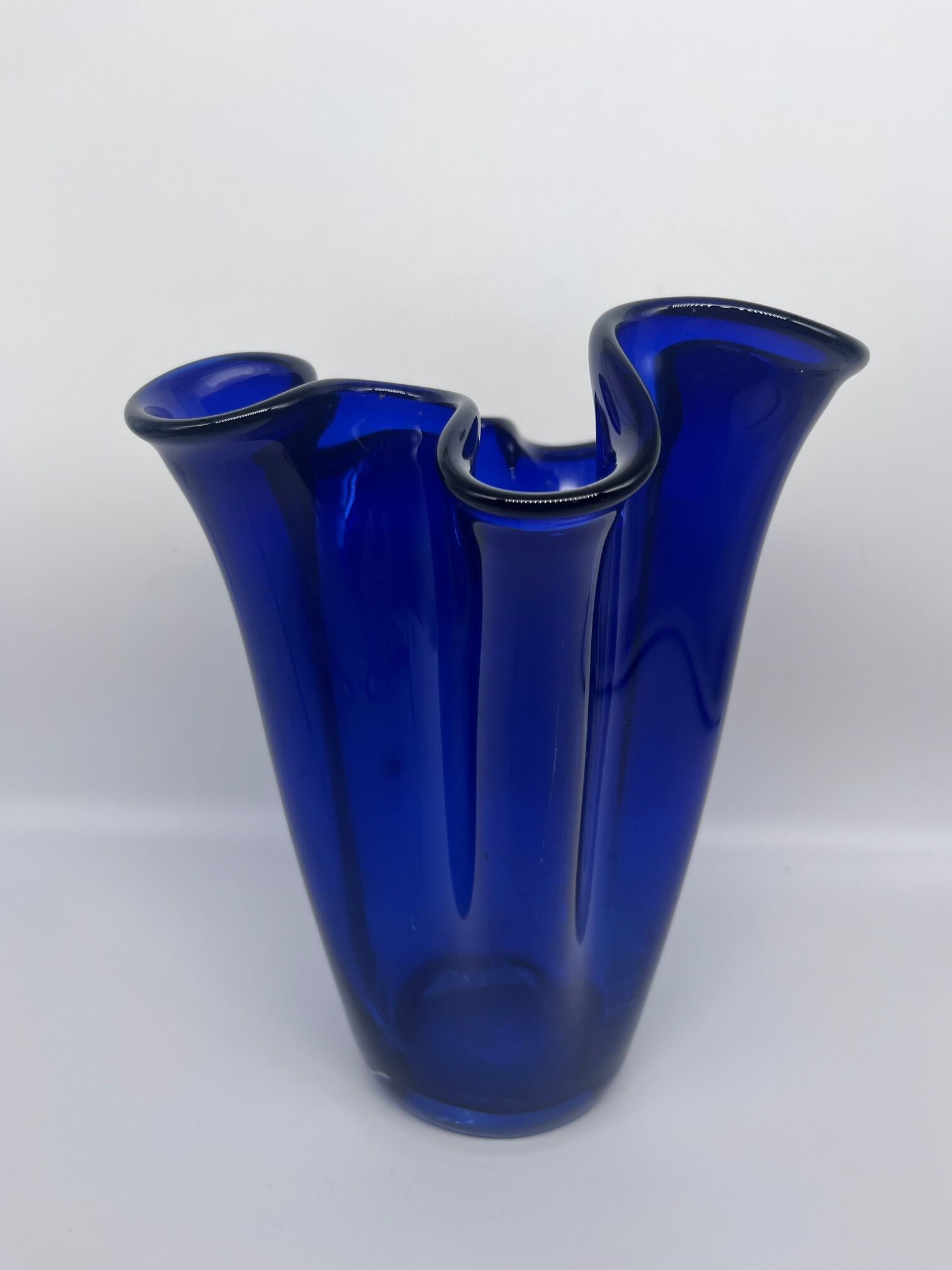 Handkerchief vase 80s