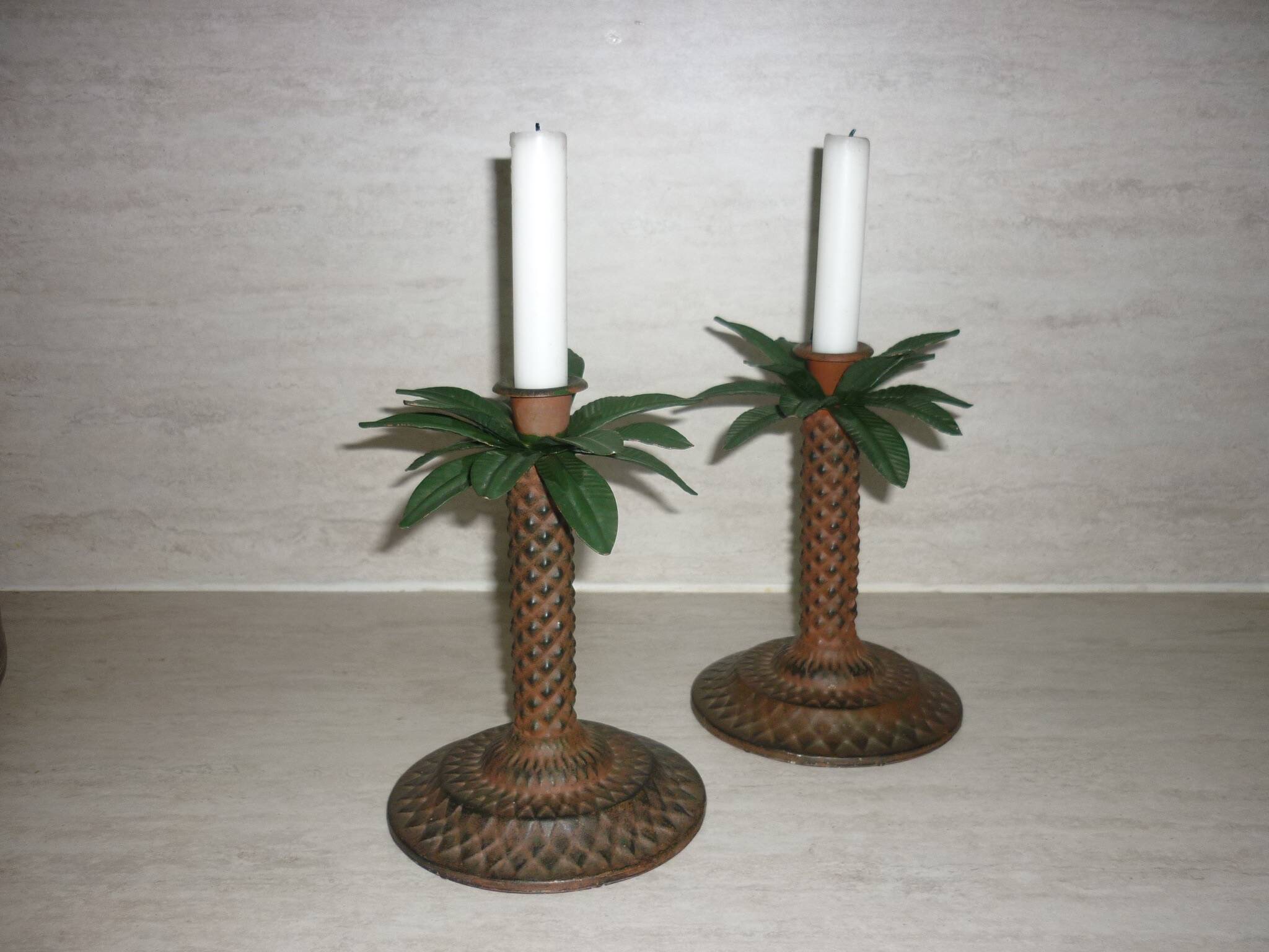 Lot Palm tree candle holders and palm tree with a monkey