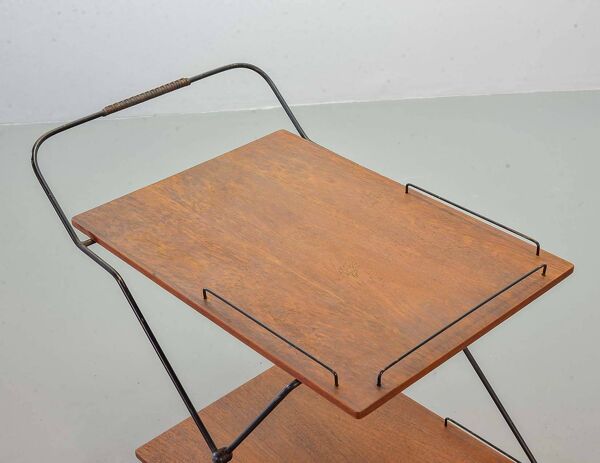 Desserte à thé scandinave minimaliste, pliable et mobile, en teck, Danemark, années 50