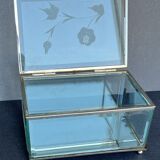 Glass jewelry box