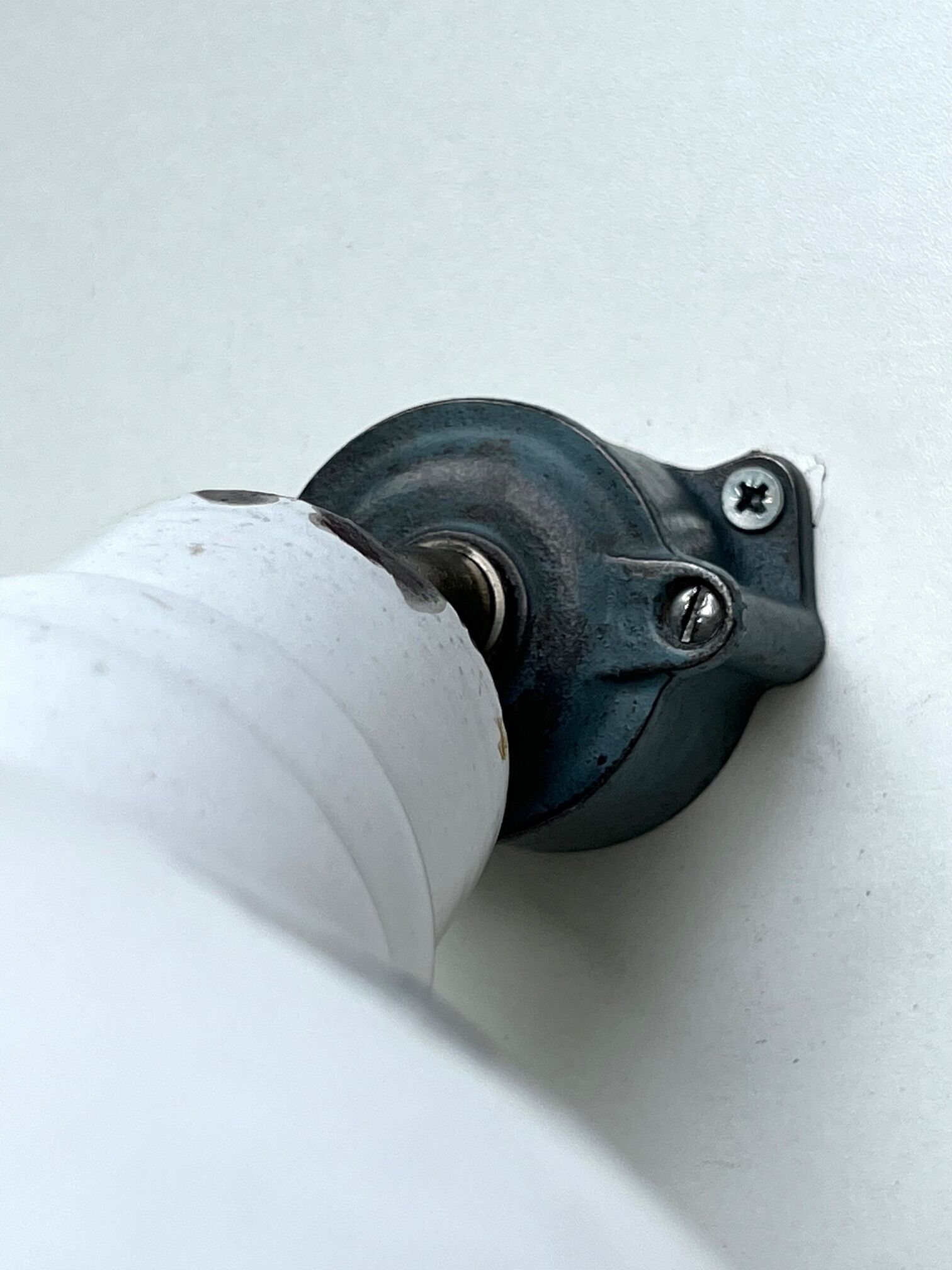 White enamelle tole wall lamp ø 31 cm brand benjamin usa