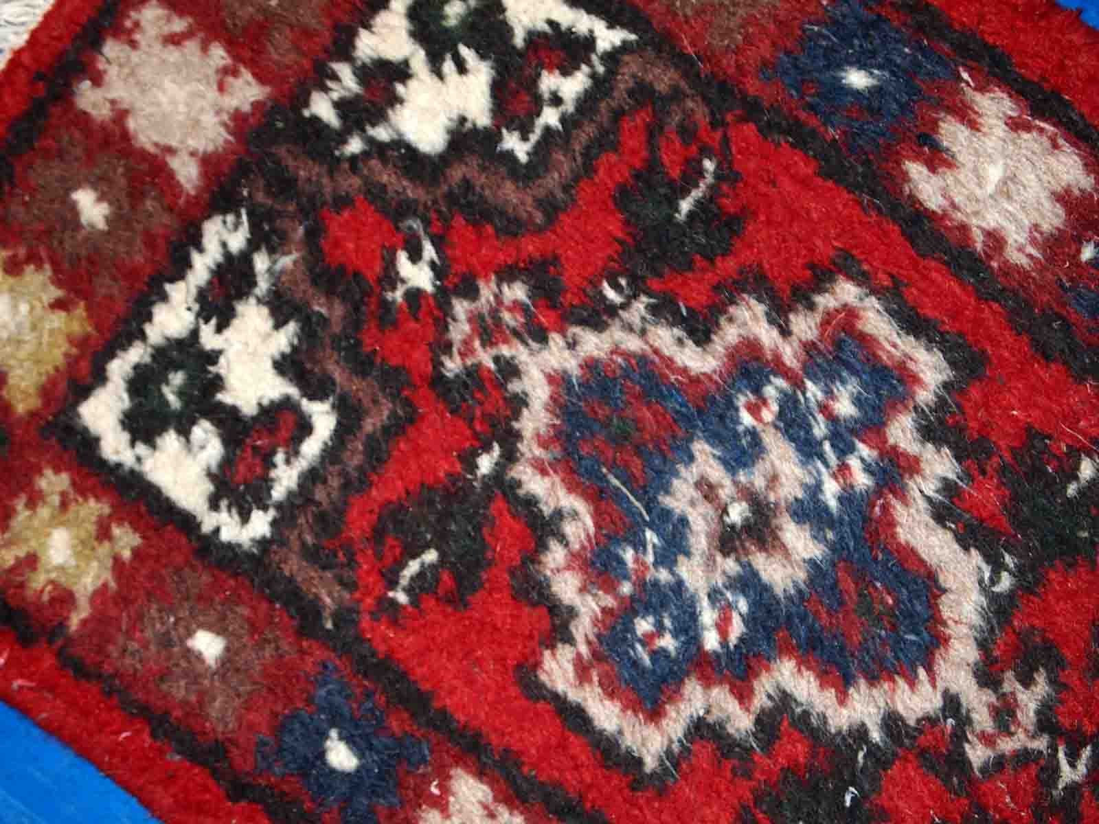 Vintage persian hamadan handmade carpet 1.3' x 1.9' (40cm x 59cm) 1970s, 1c762
