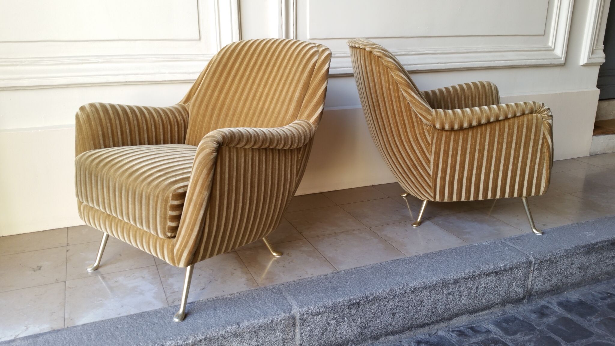 Egg design, Italian vintage Chair