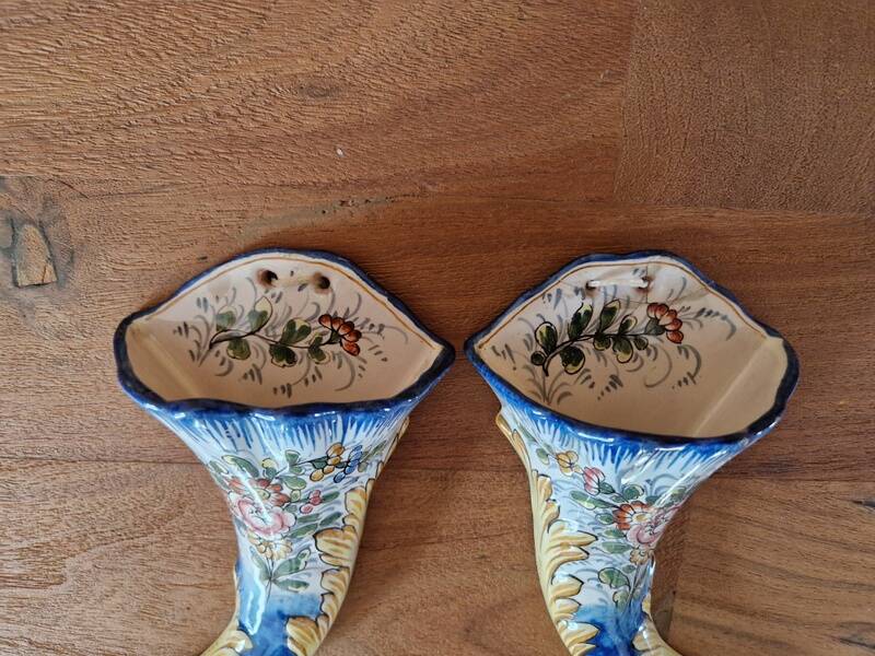 Pair of bouquet holders in Nevers earthenware - By Amand Hiver