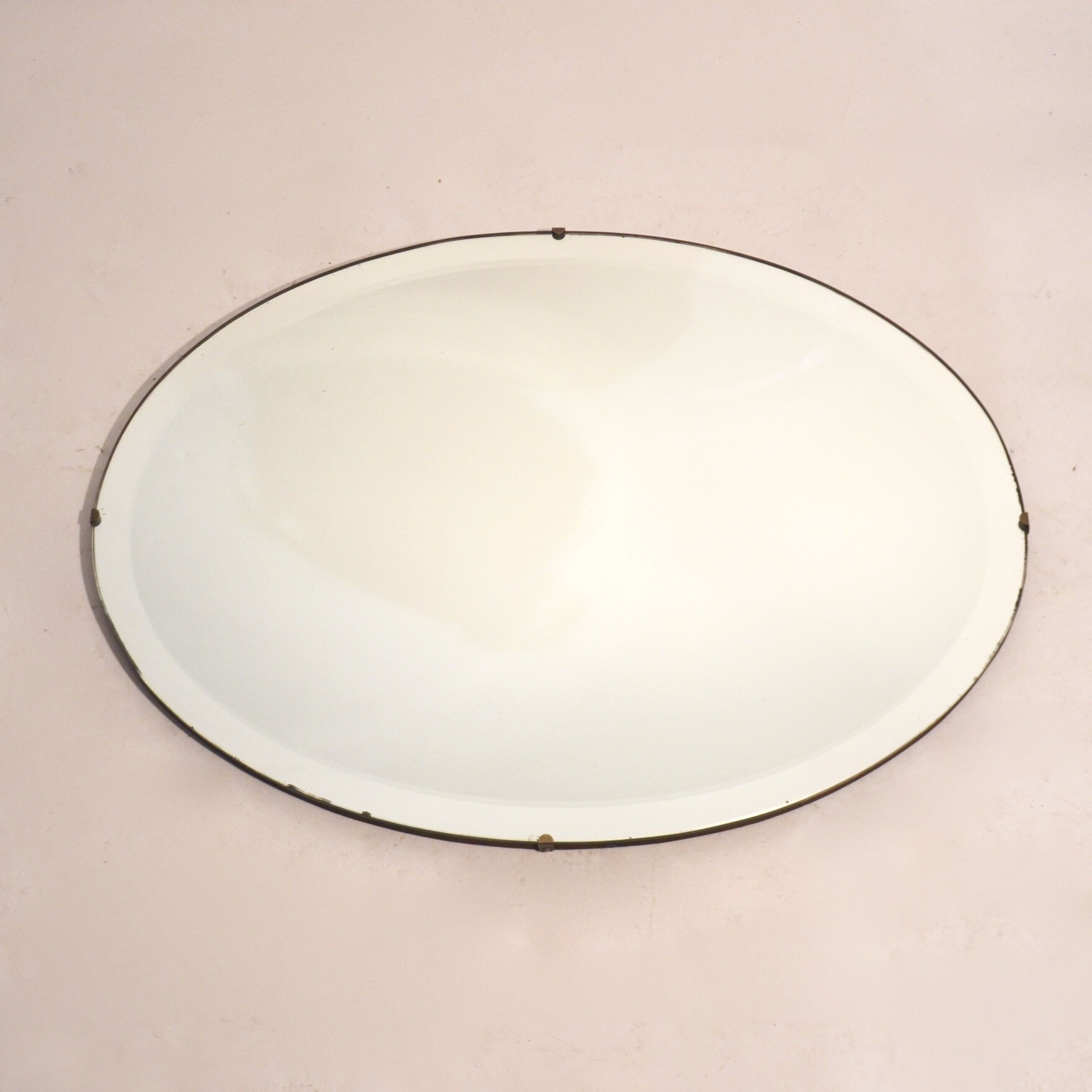 Beveled mirror oval 50 61 x 46 cm
