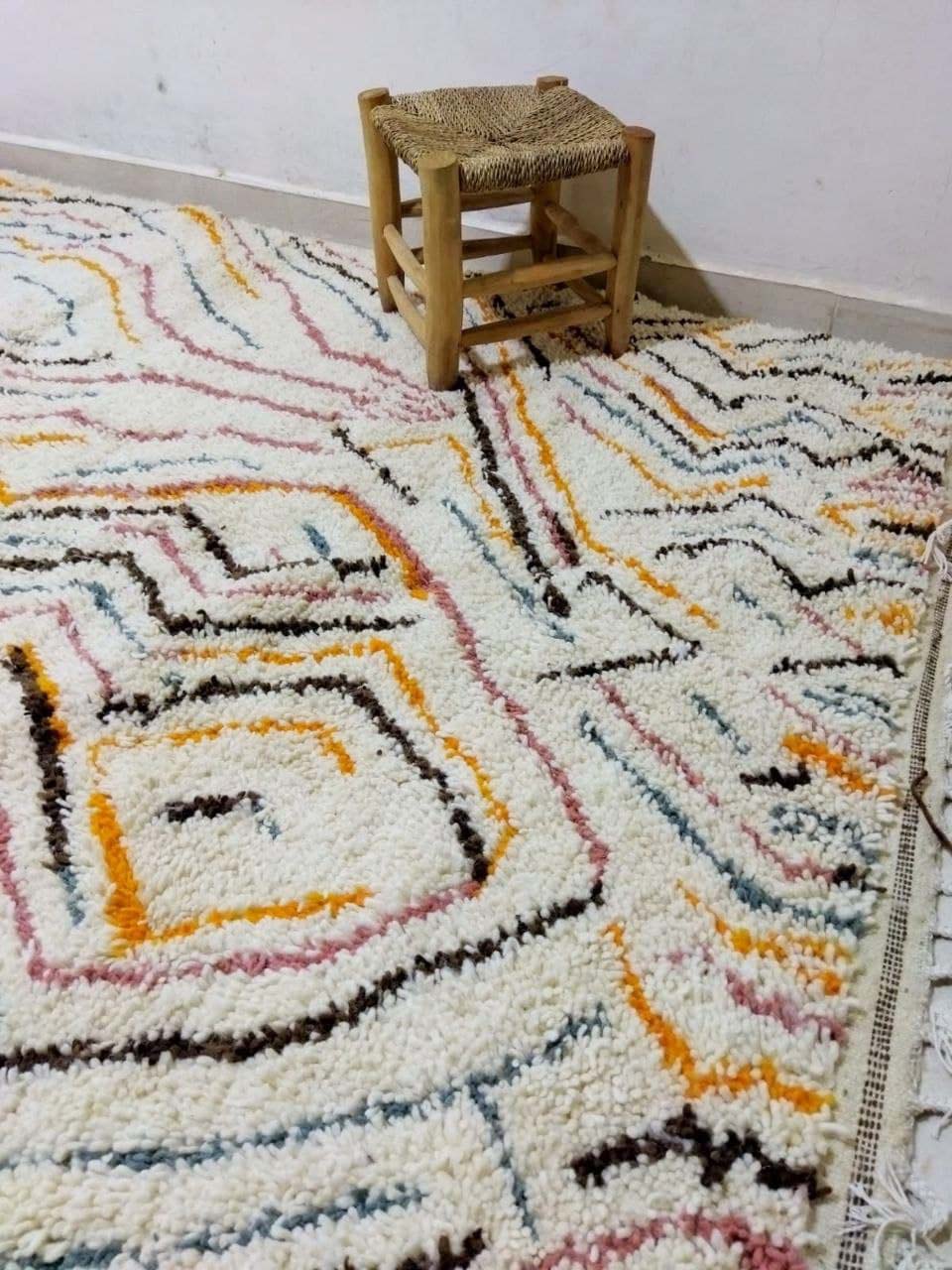Moroccan berber carpet 280x153cm