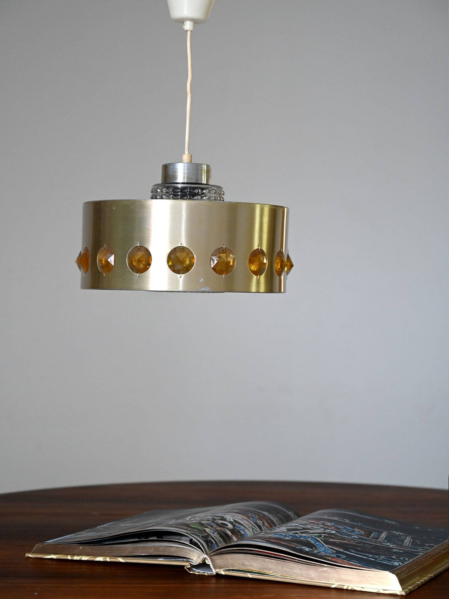 Metal and glass pendant lamp