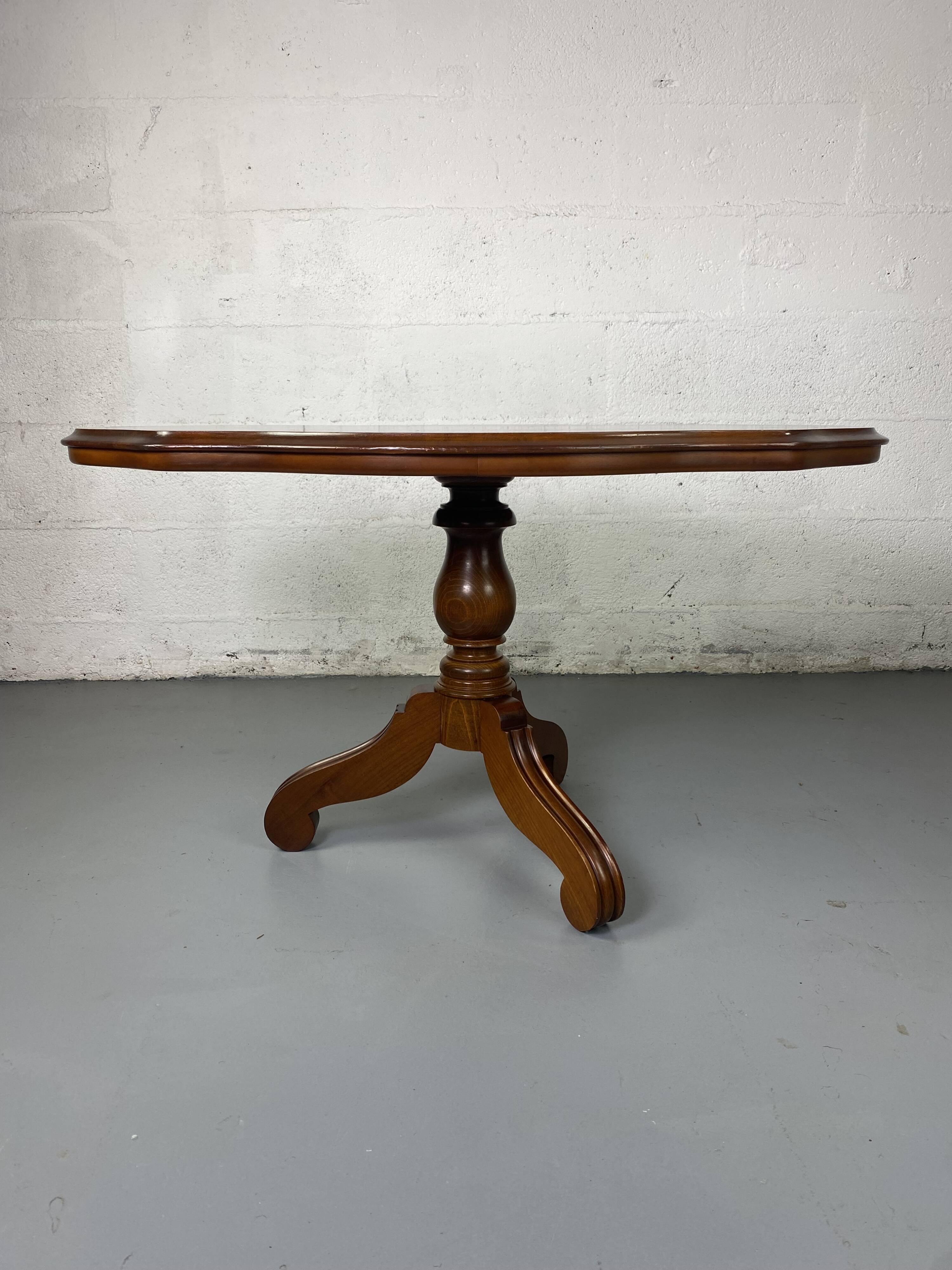 Violin coffee table