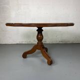 Violin coffee table