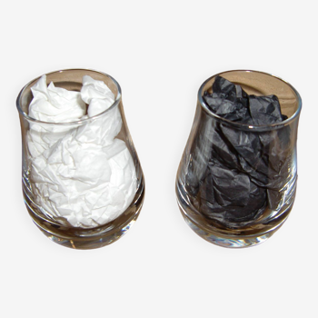 2 petits verres à digestif