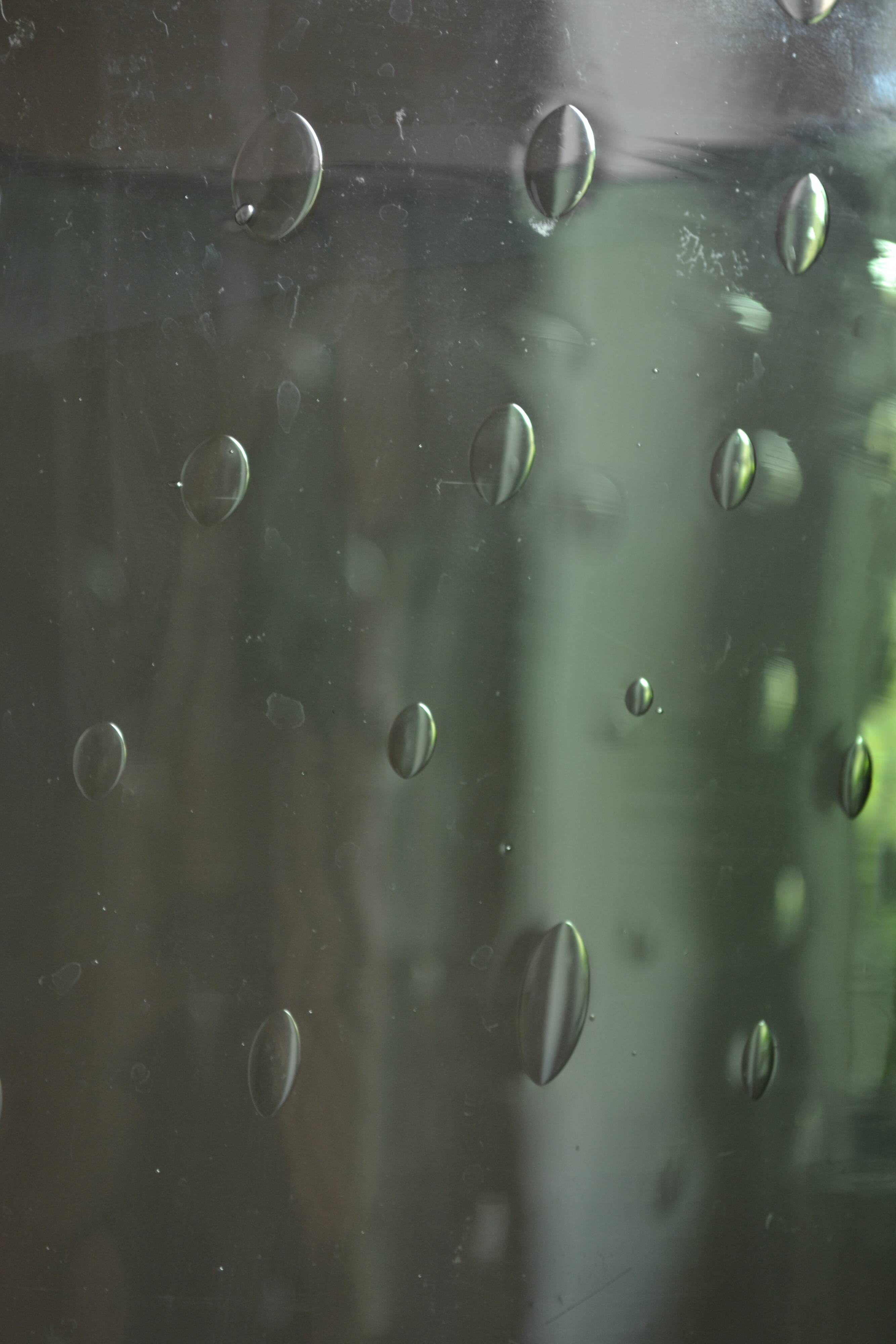 Very large vase 35 cm in green bullicante glass Murano or Empoli Italy 1960