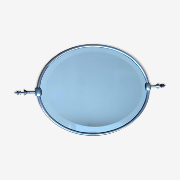 Beveled barber mirror