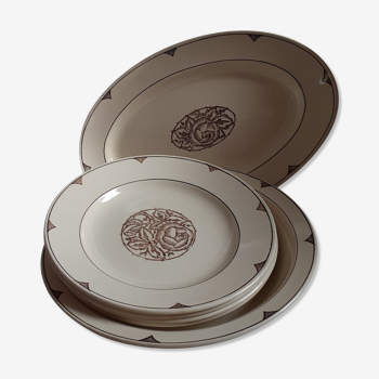 Set of 2 dishes and 4 flat plates. Sarreguemines Digouin. Model Primax brown.