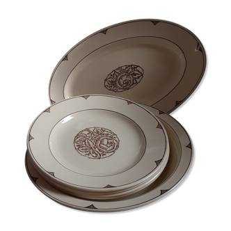 Set of 2 dishes and 4 flat plates. Sarreguemines Digouin. Model Primax brown.