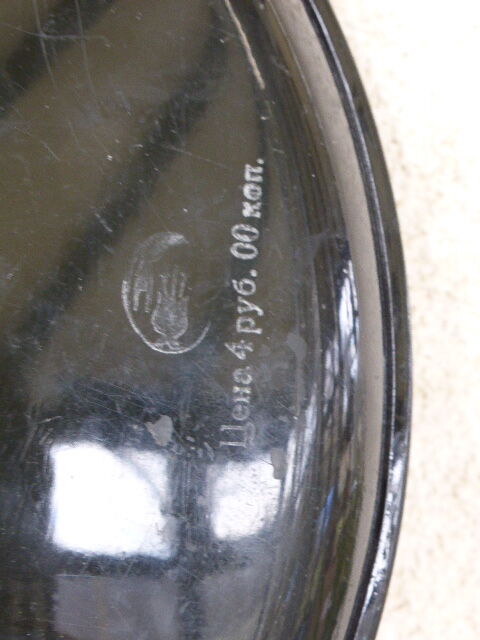 Plateau en metal, bouquets de fleurs peints a la main, origine Russie, vintage 1970