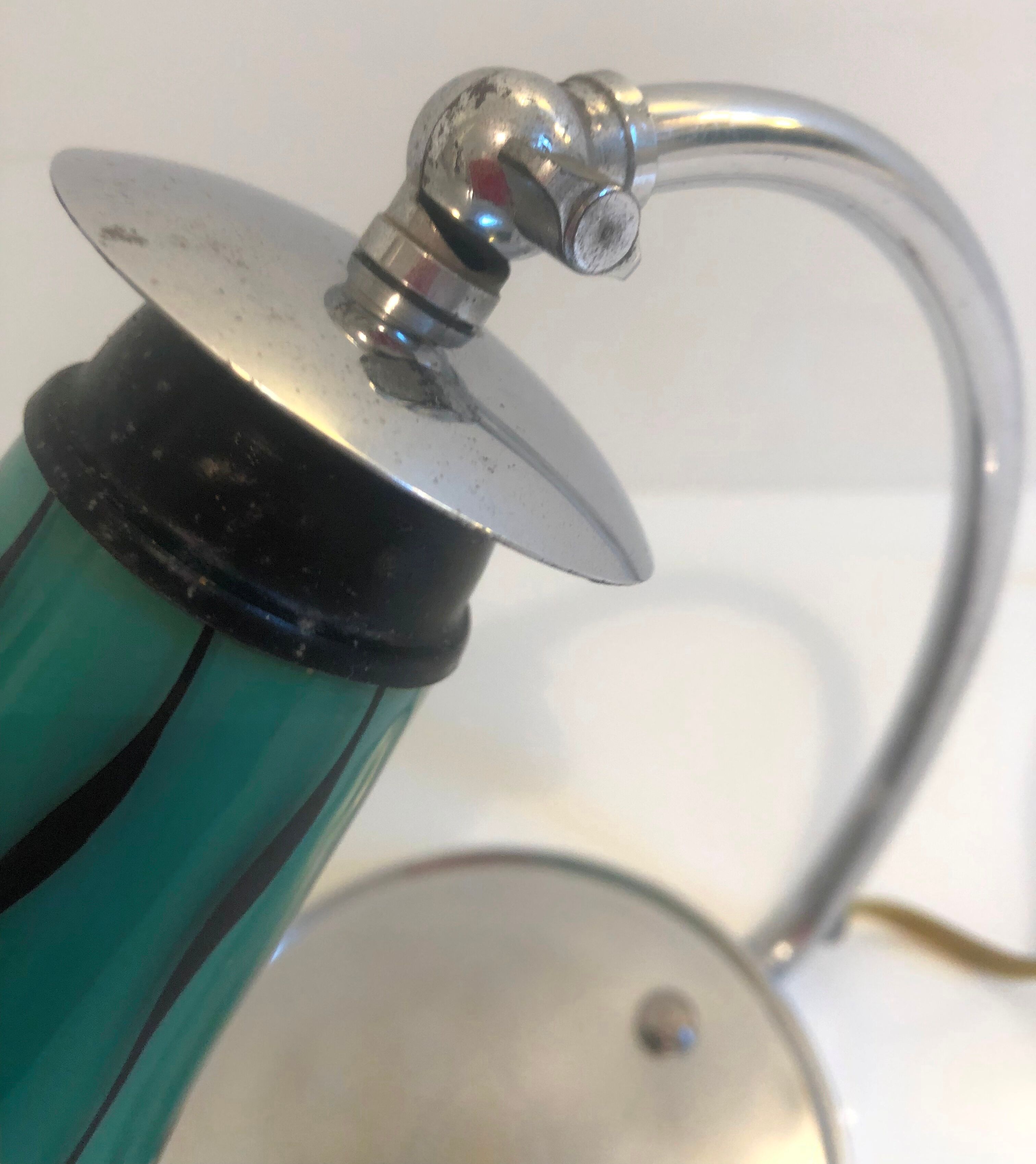 Chrome table lamp from the 30/40