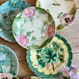 Set of 12 antique slip plates