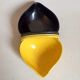 Double two-tone ramekins black yellow 50s