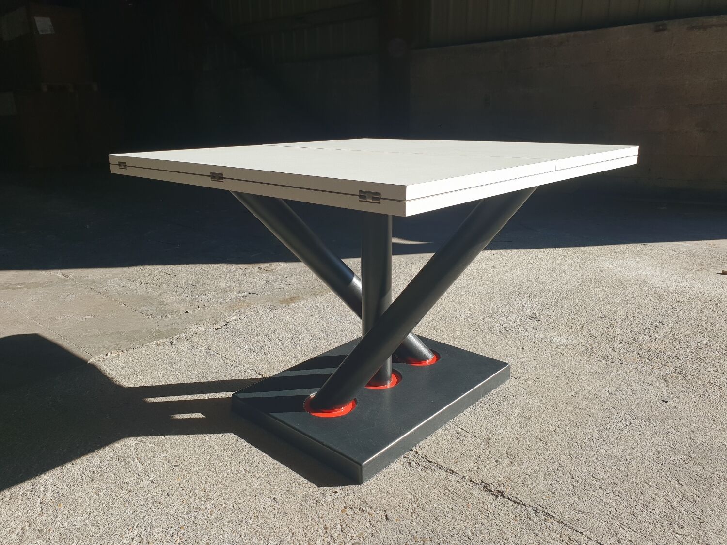 Dining room table 1980