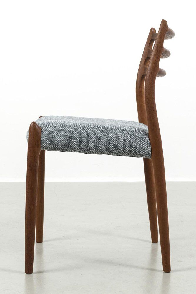 Ensemble de chaises Model 78 de Niels Møller