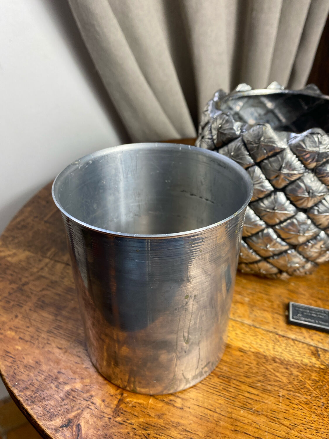 Pineapple-shaped ice bucket by Mauro Manetti, 1960.