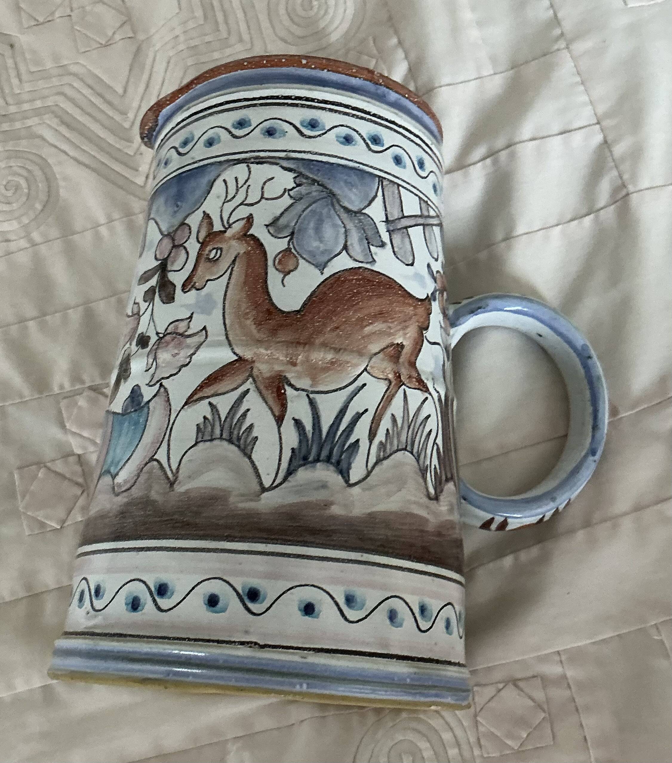 Pichet céramique de Coimbra , décor cerf