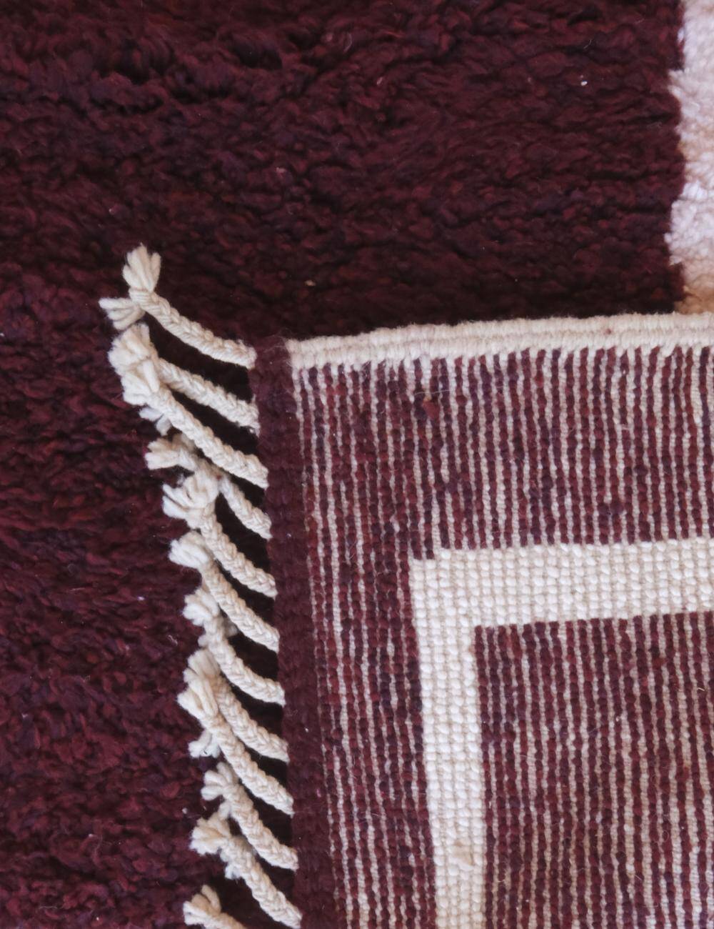 Contemporary Moroccan Rug - 306 x 257 cm